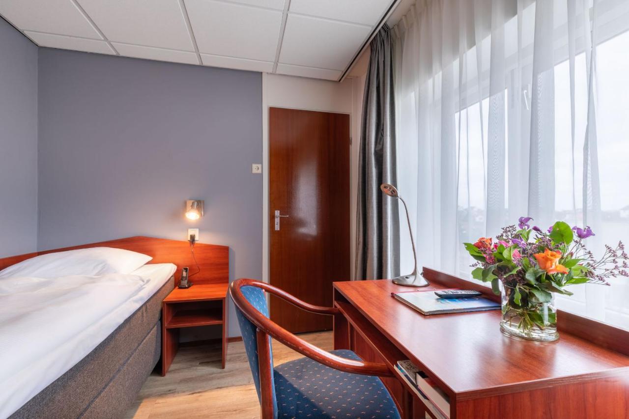 Two Brothers Hotel Astoria Noordwijk Luaran gambar